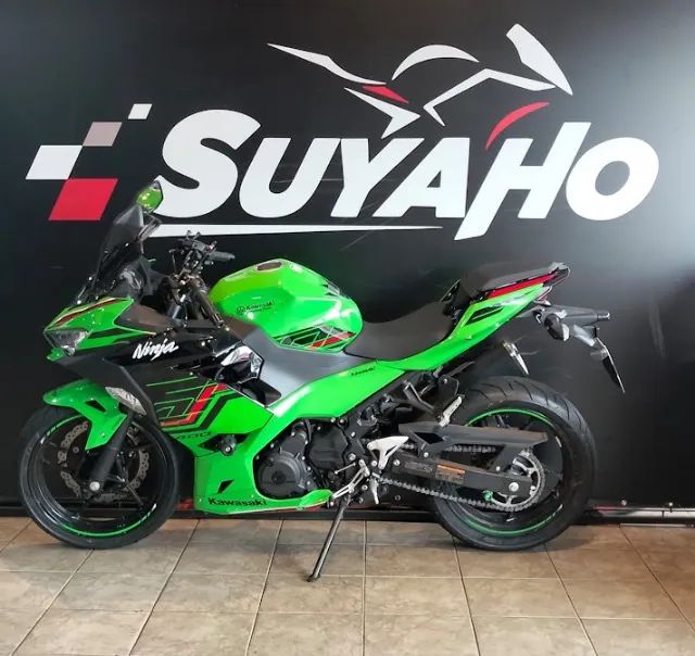 KAWASAKI NINJA 400 - Foto 5