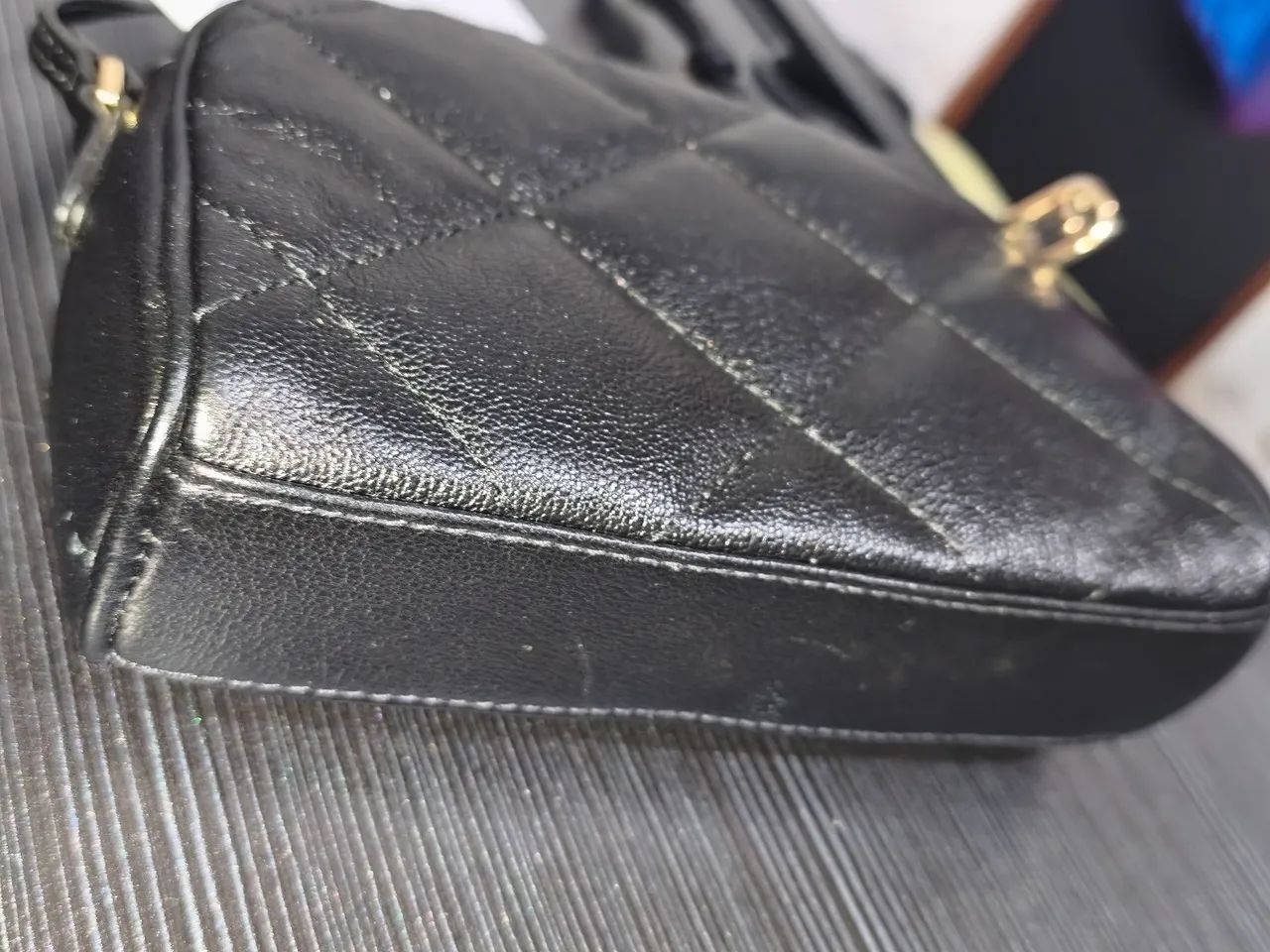 Bolsa Tiracolo Luz da Lua  Preto - Matelassê - Foto 2