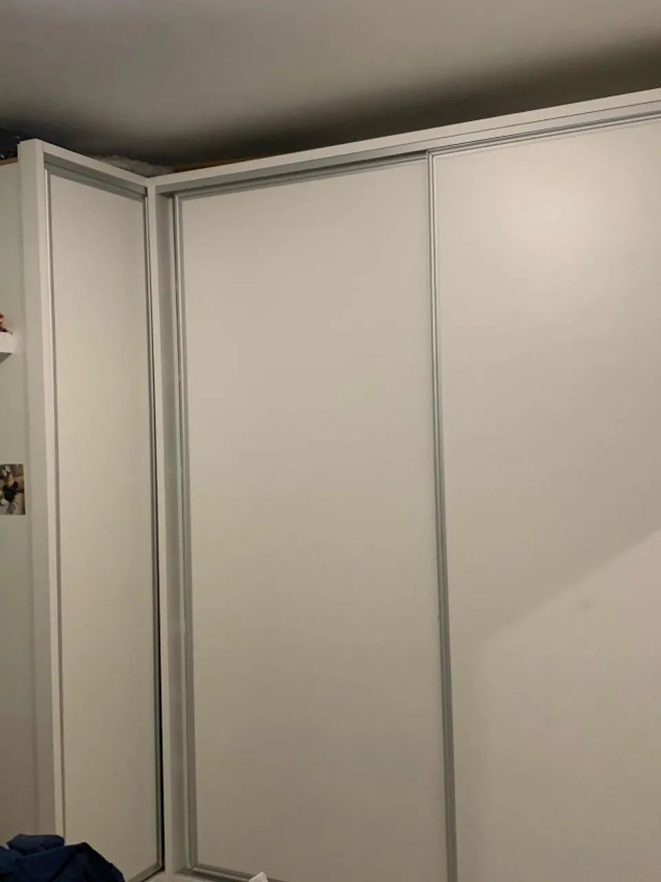 QUARDA ROUPAS EM EXCELENTE ESTADO - Foto 2