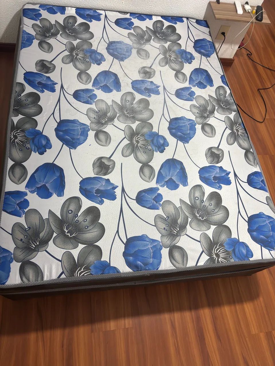 Base de cama box com colchão imbutido - Foto 2