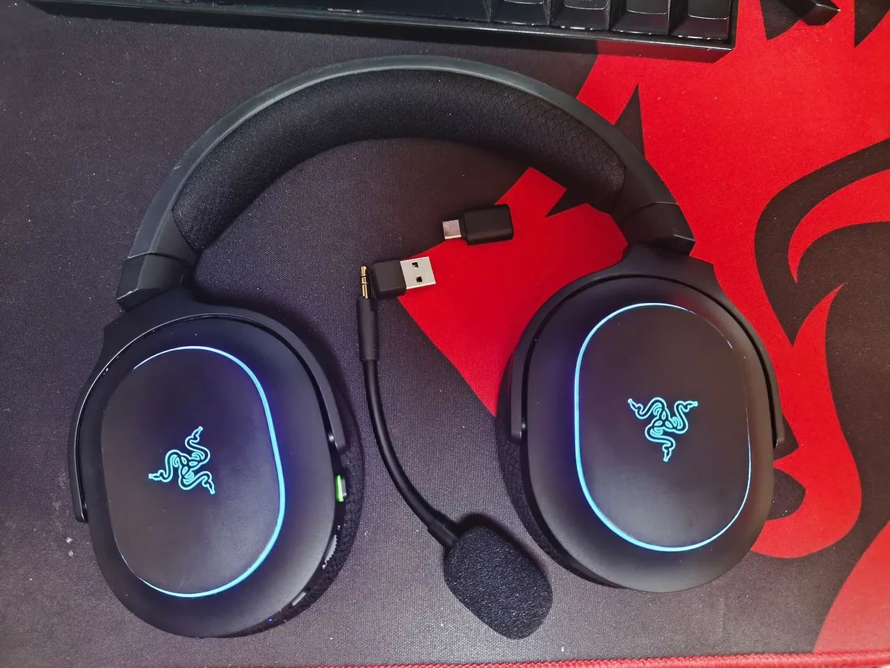 Headset Razer barracuda chroma