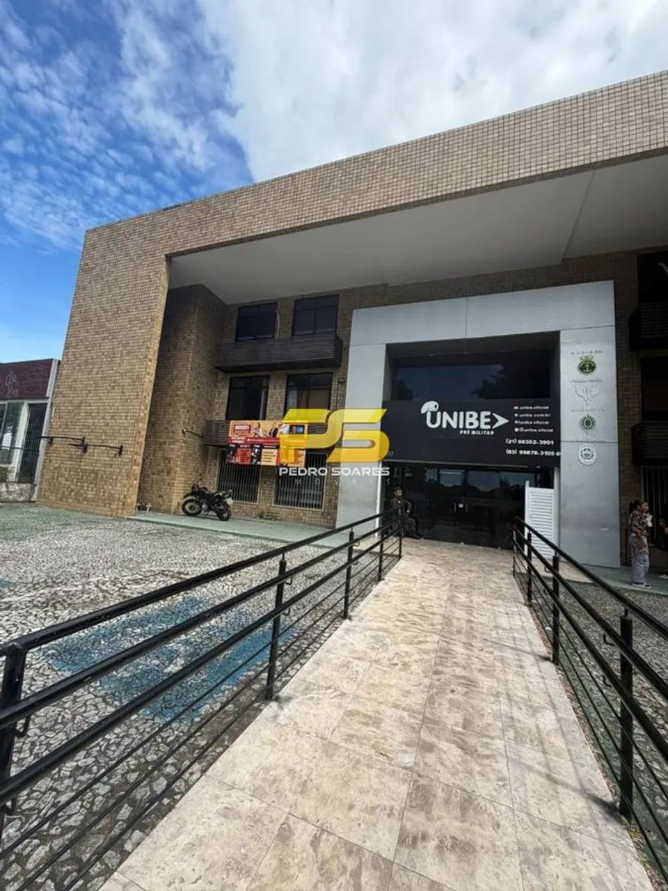 PRÉDIO COMERCIAL PARA LOCAÇÃO  CENTRO
