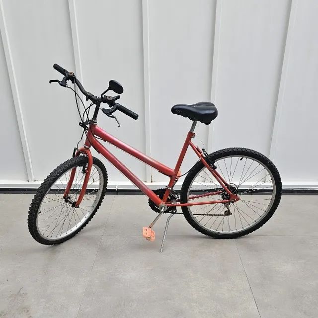 Bicicleta - Aro 26 - 18 Marchas