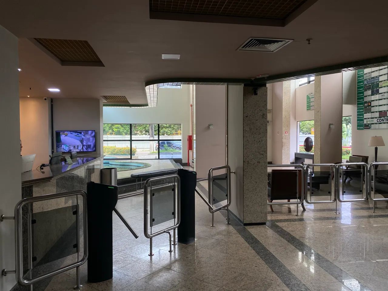 Alugo Sala Comercial 32m2 - Adrianópolis - Trade Center - Foto 5