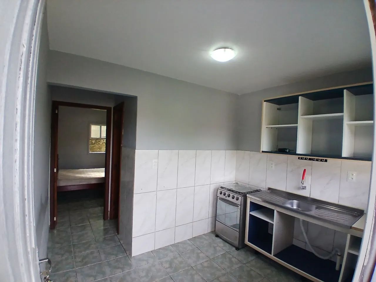 Alugo kitnet em Santo Antônio de Lisboa