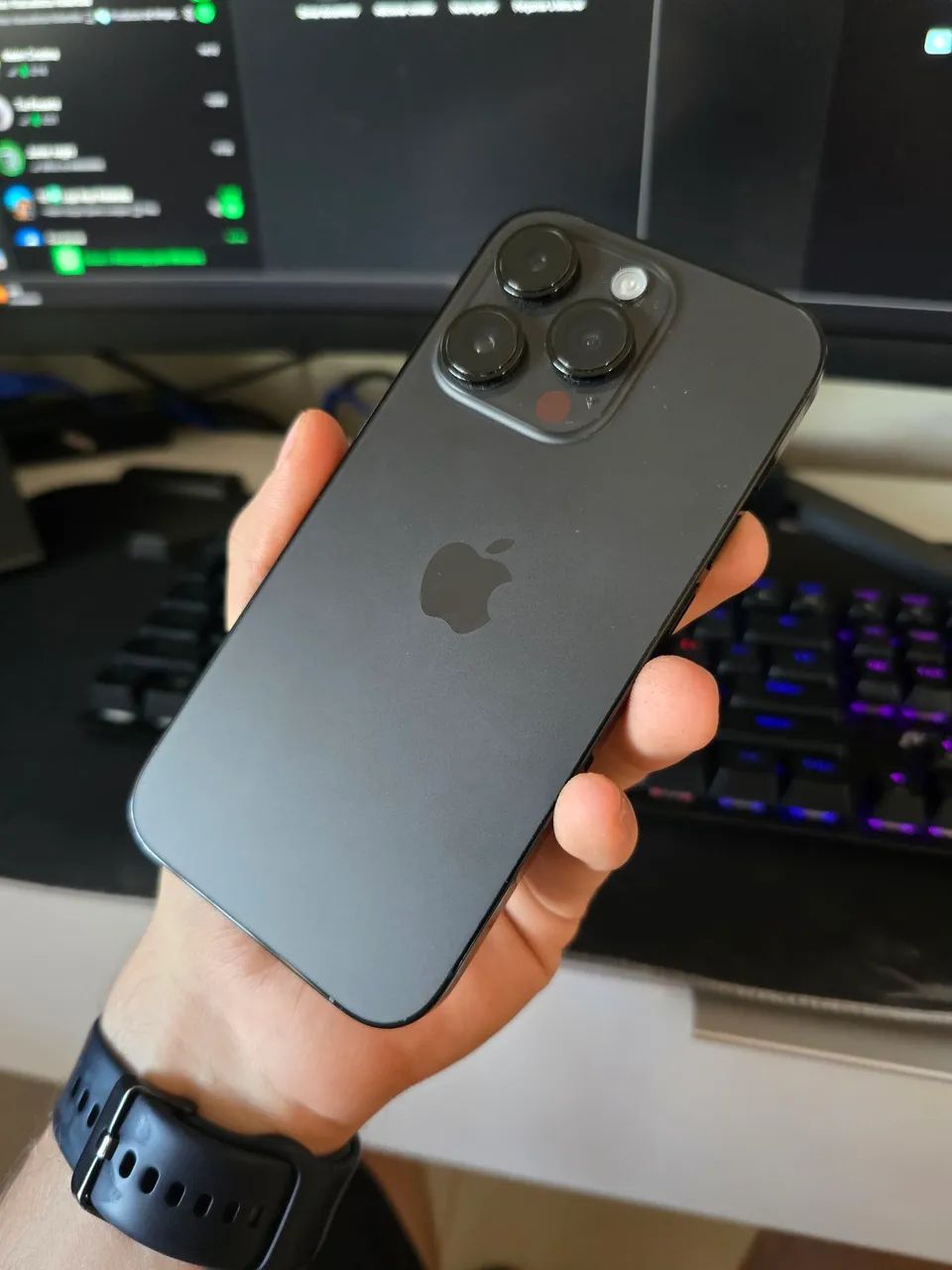 Iphone 14 PRO - Completo c/ caixa e cabo carregador