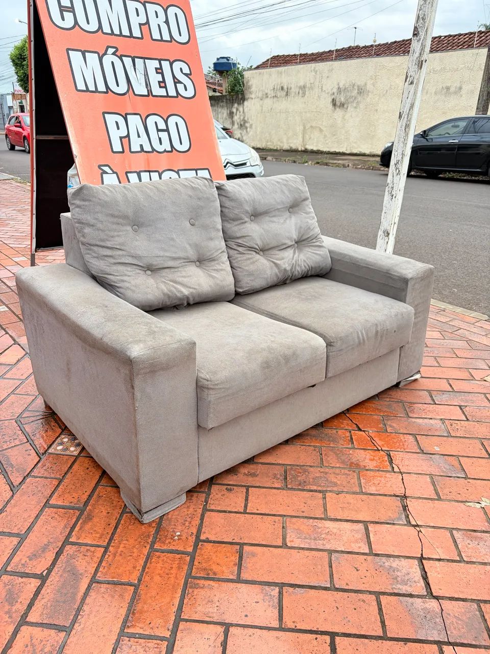 Sofá 2 lugares retrátil (entrego )