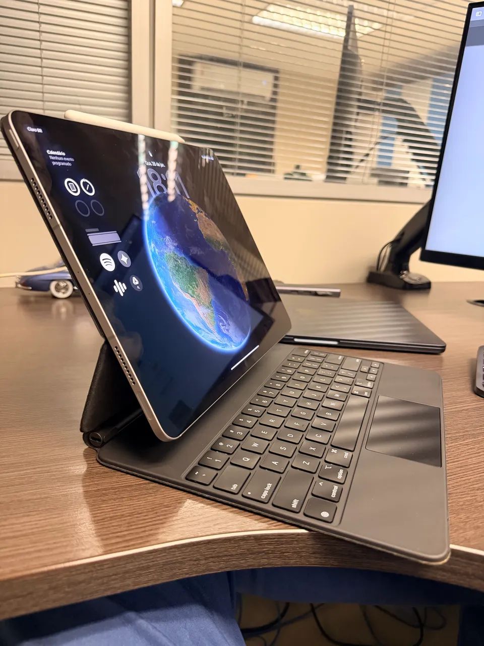 iPad PRO 6º M2 512gb Wifi - Foto 2