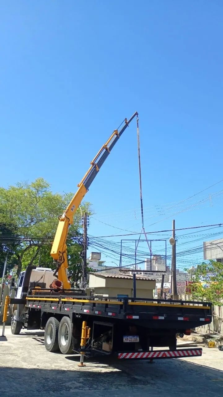 Locação Caminhão Munk 