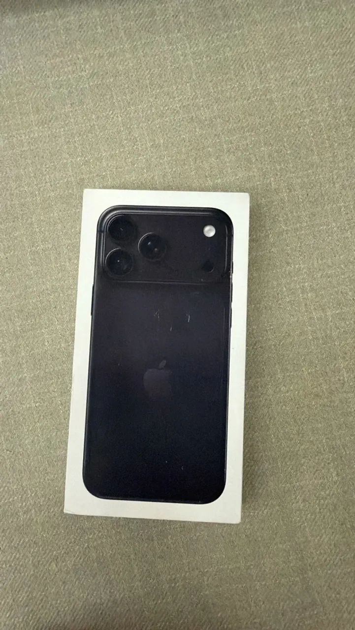 iPhone 18 pro Max 256 gb preto 