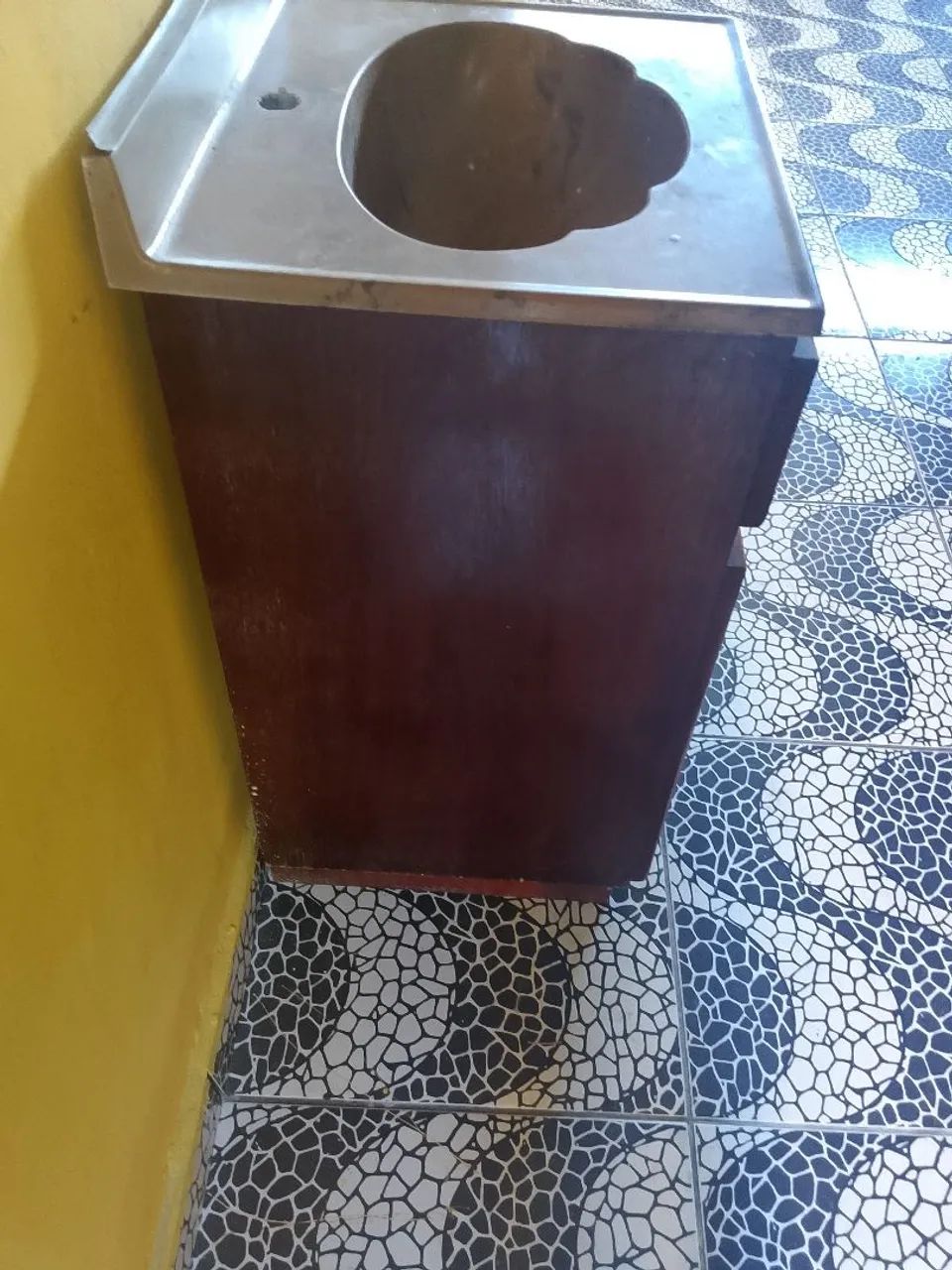 Armário de banheiro 