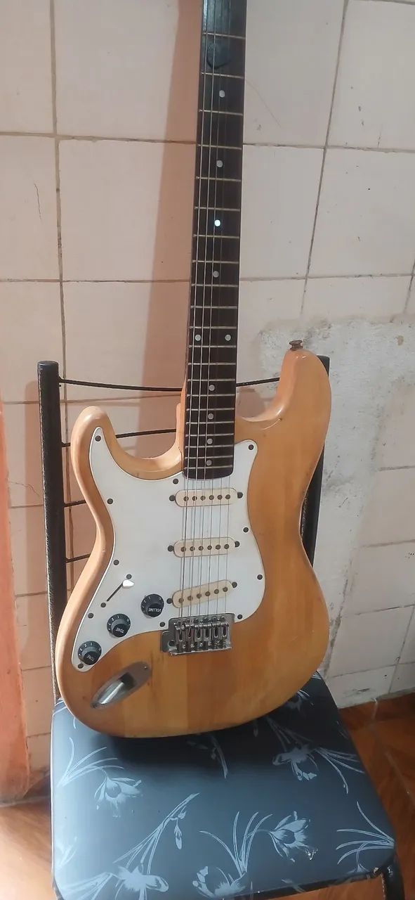Guitarra Michael Stratocaster - Foto 3