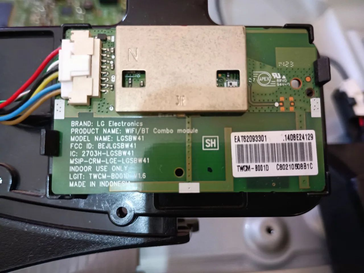Placa T-con, placa de wi-fi e sensor de controle remoto  - Foto 3