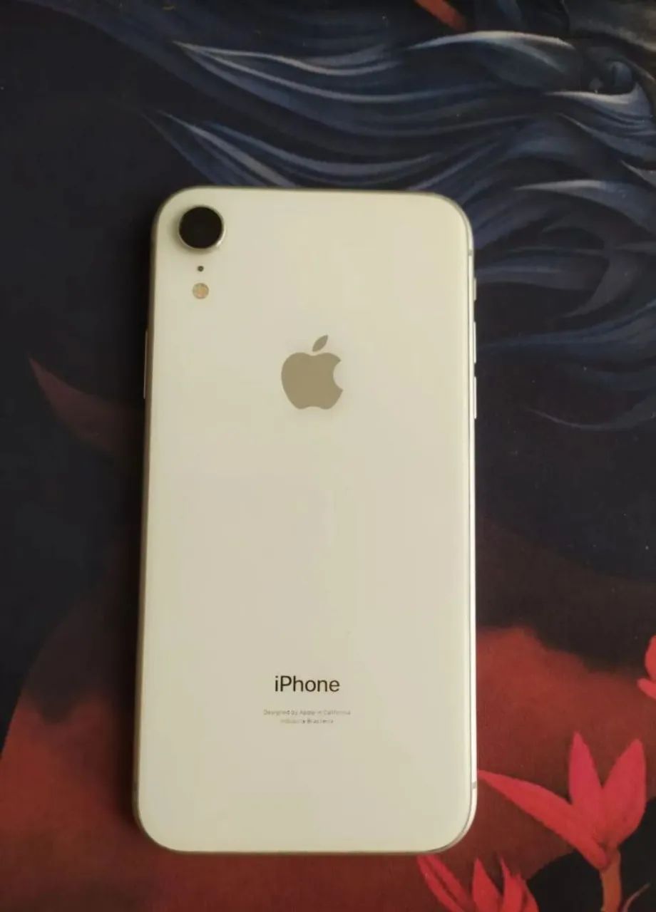 iPhone XR 128 GB, todo original.
