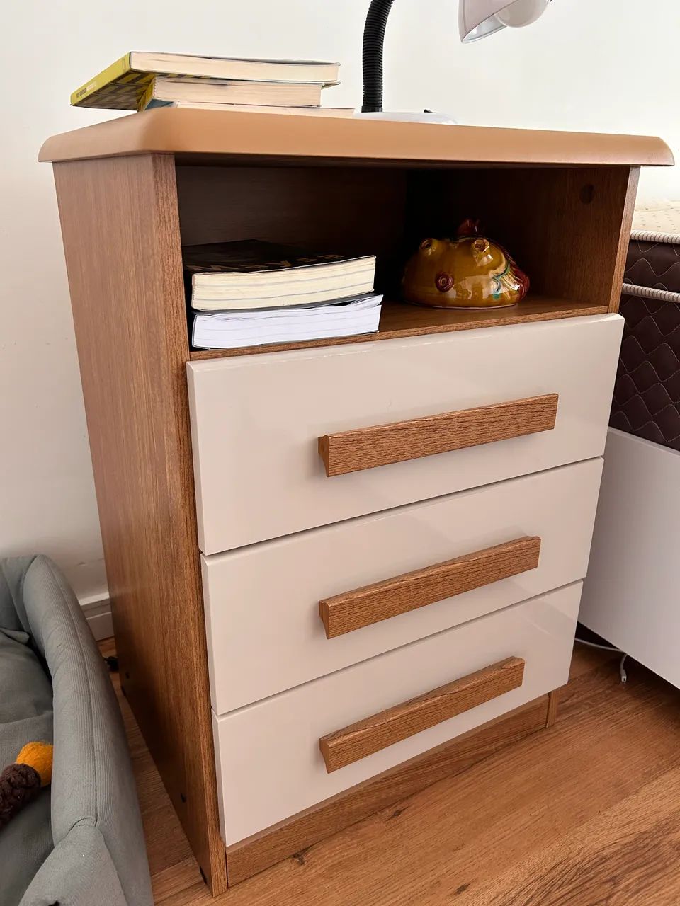 Mesinha cabeceira65115992323715120