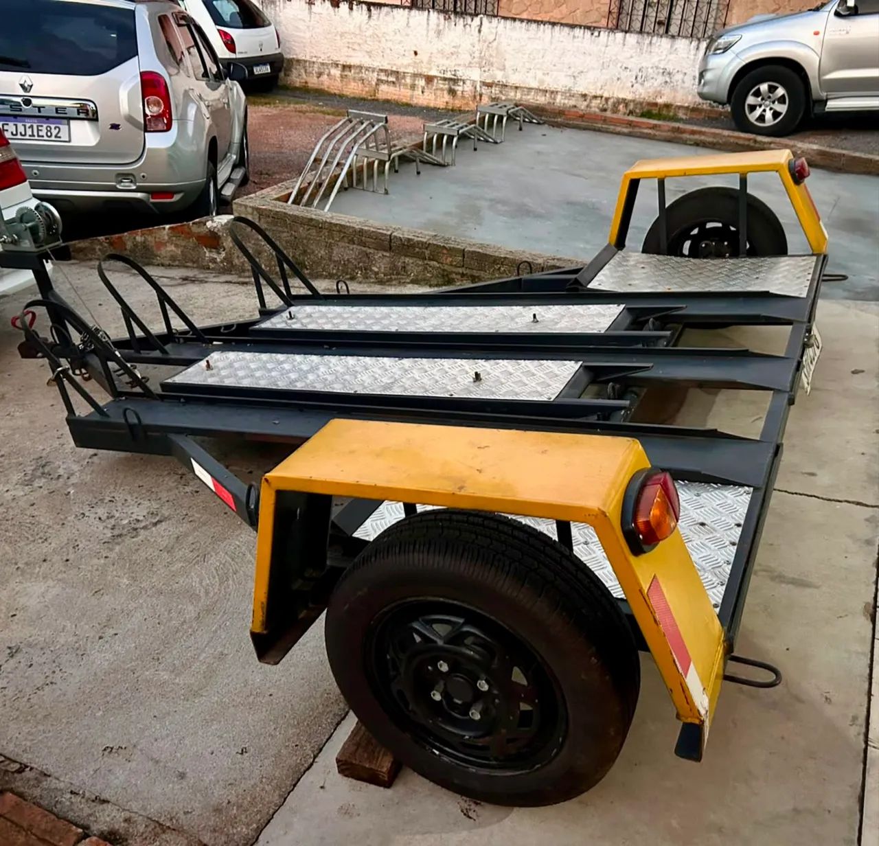 CARRETINHA PLATAFORMA PARA TRANSPORTE DE VEÍCULOS  - Foto 5