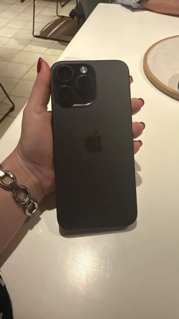 Iphone 15 pro max - Foto 2