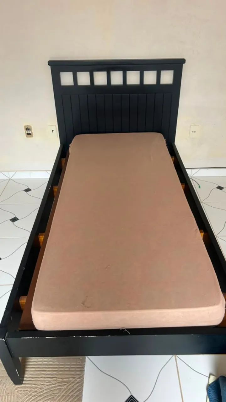 CAMA DE SOLTEIRO DE MADEIRA - Foto 2