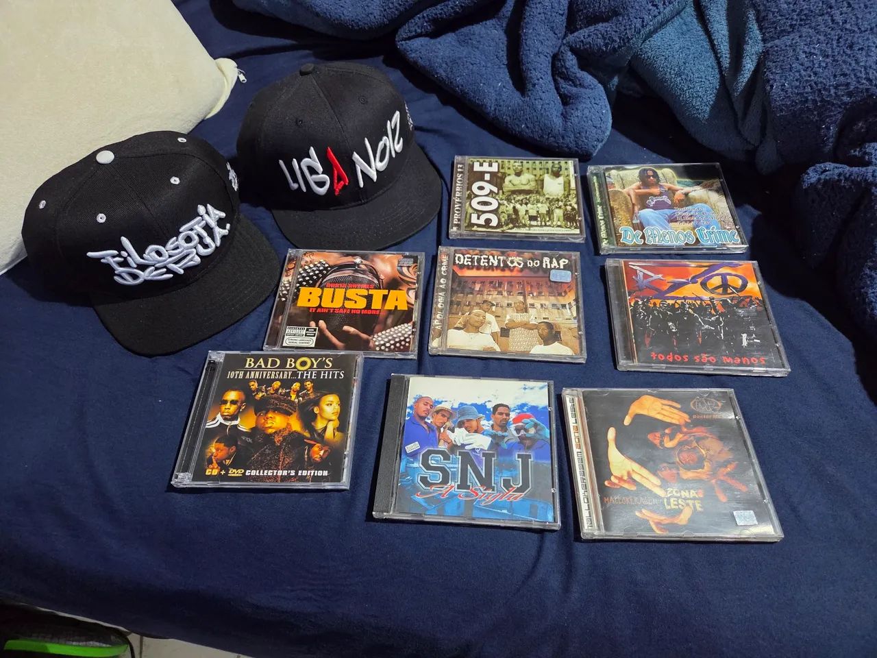 2 Bonés e CD's - Foto 2