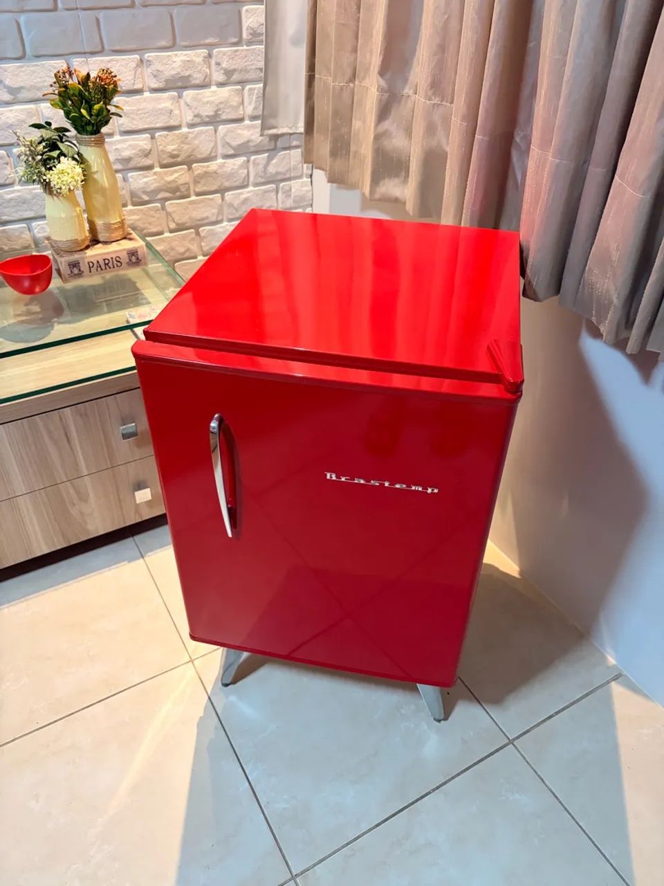 Frigobar Brastemp Retrô 76 Litros