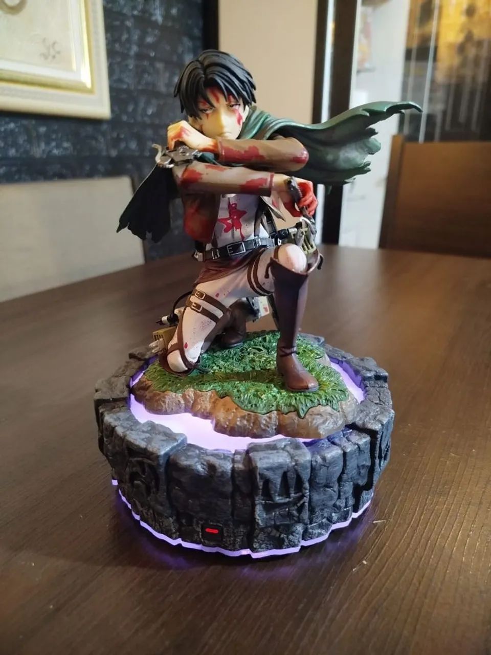 Action Figure LEVI Ackerman Edição limitada  - Foto 5