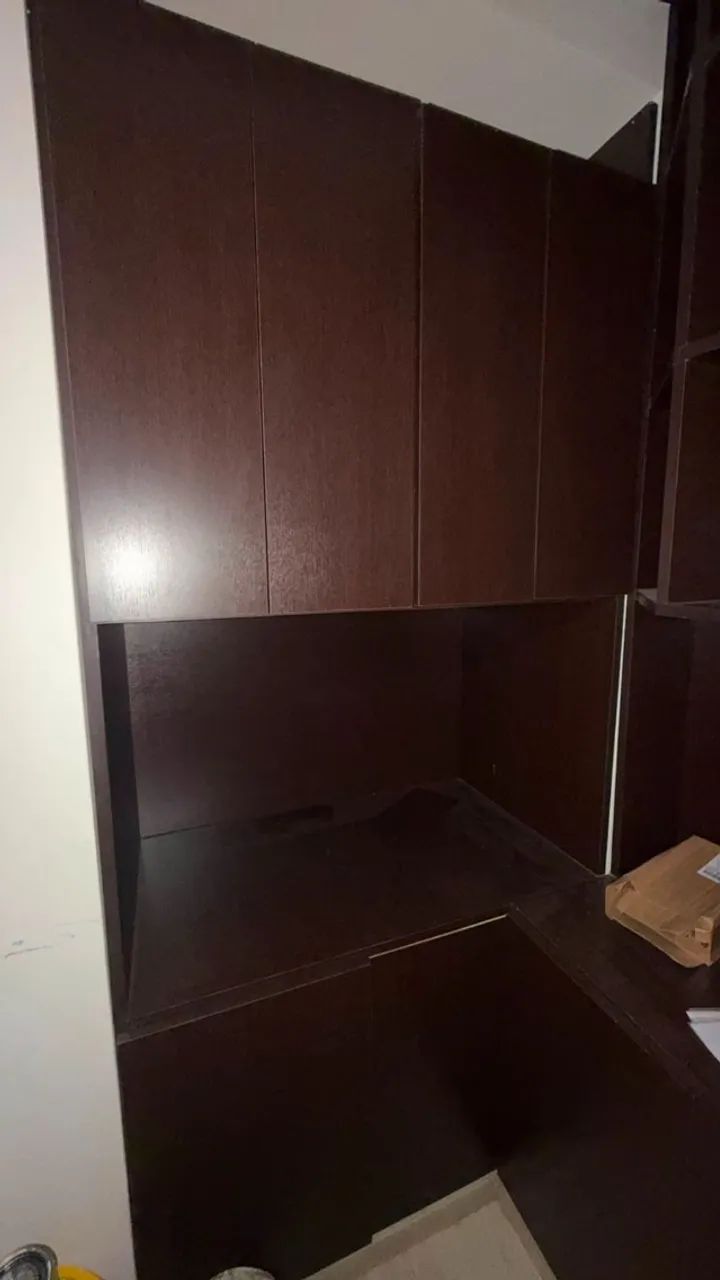 Armário de escritório. Baixamos o valor