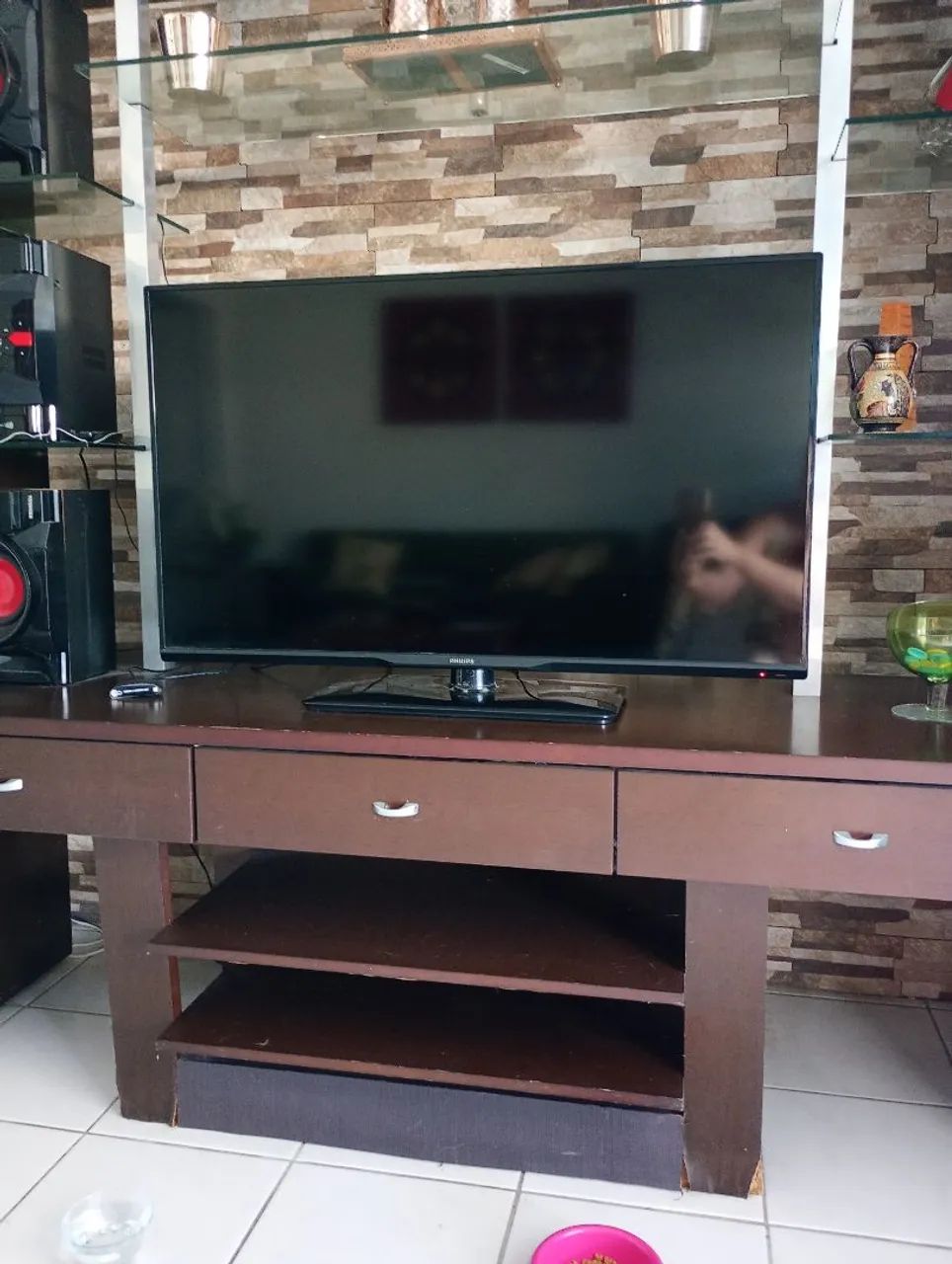 Vende-se televisão super conservada ,de marca Philips, de 40 polegadas. Ela não é smart. - Foto 2