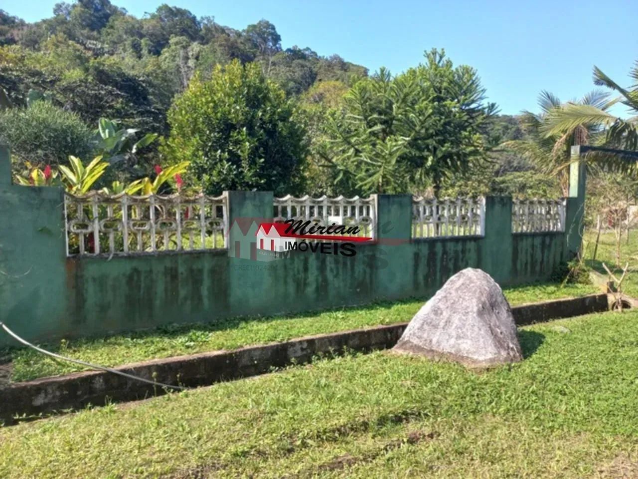 Terreno Murado 2.525m² com Edícula - Clube de Campo - Estilo Chácara - Foto 4