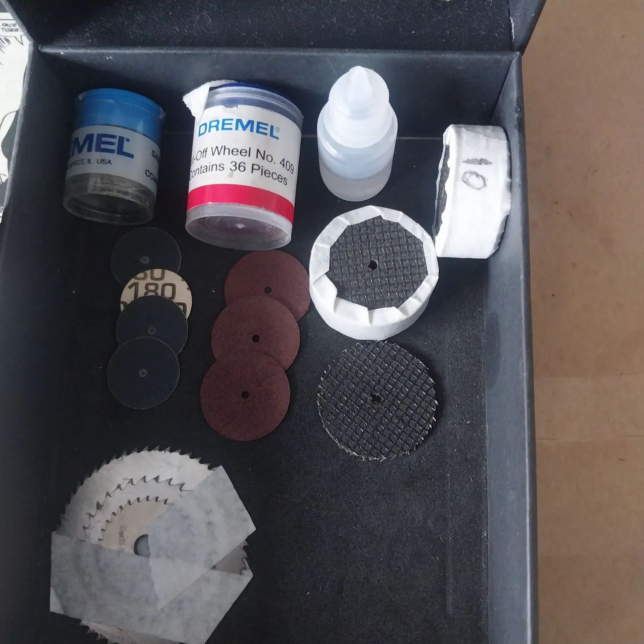 Kit para furadeira e micro retifica dremel - Foto 4