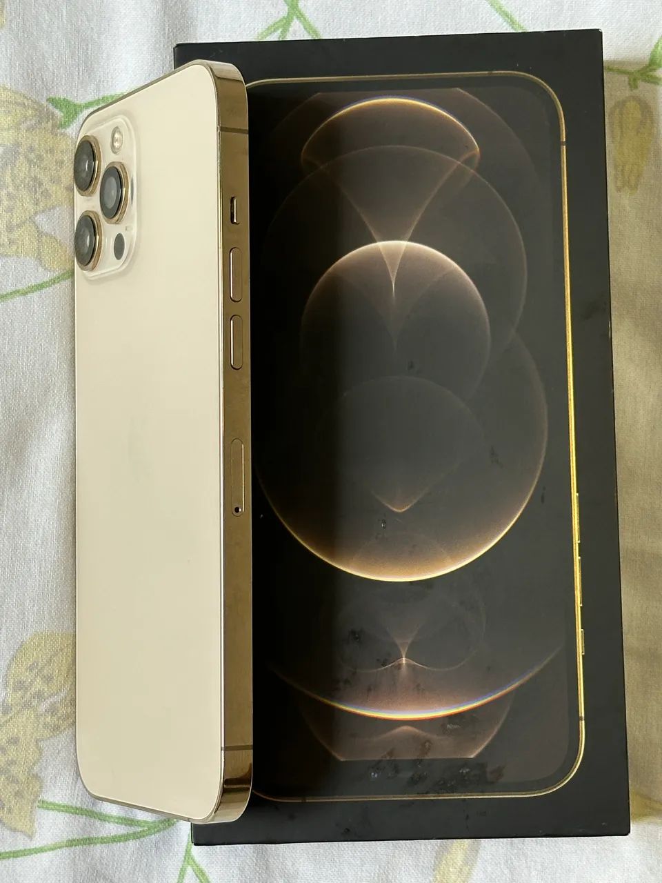 IPHONE 12 PRO MAX GOLD - Celulares e Smartphones - Residencial