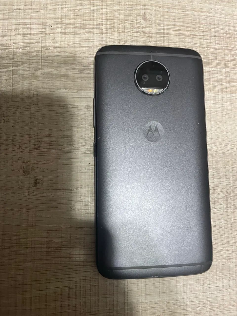 MOTO G5s PLUS EM PERFEITO ESTADO DE CONSERVAÇÃO  - Foto 3