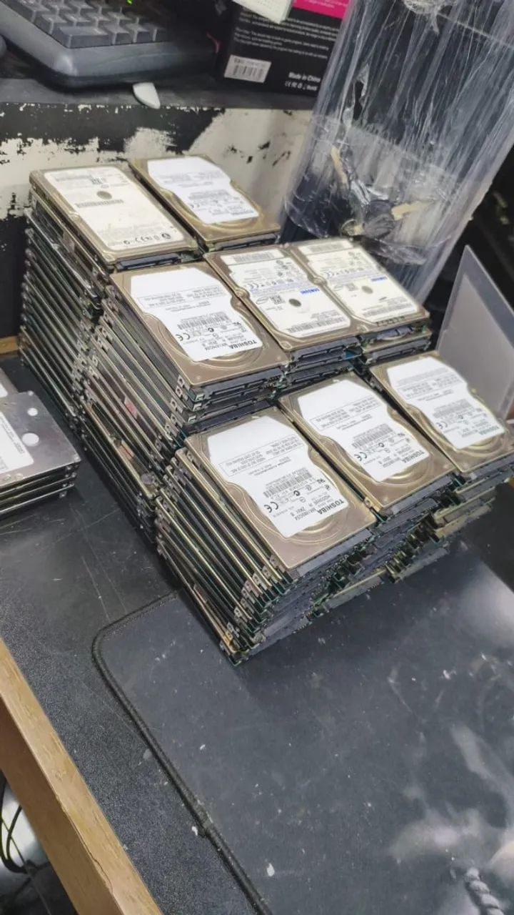 Coleta De Lixo Eletrônico Empresarial - Retiramos No Local HDs e SSDs - Foto 2