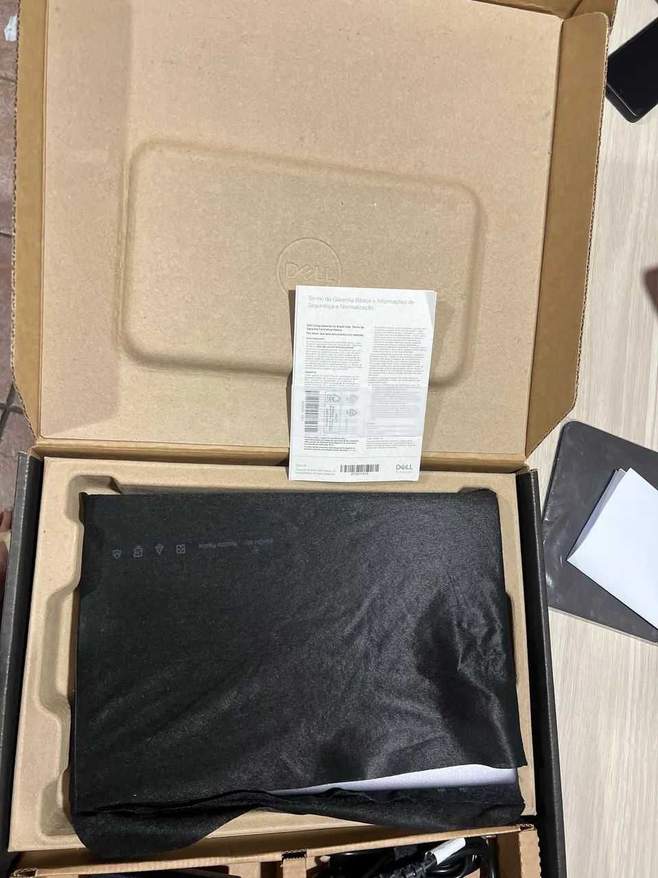 Notebook Dell 5402 i7 11th 32Ram  512 TB Nvidia MX330 Win 11 Pro - Foto 5