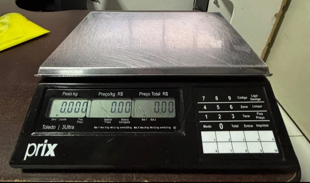 Balança Toledo 3 ultra com bateria 30kg