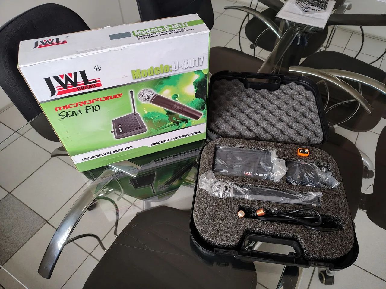 Microfone sem fio jwl modelo u-8017 - Foto 2