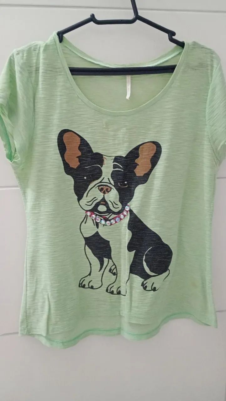 Lote com 30 peças de roupas variadas - Foto 4