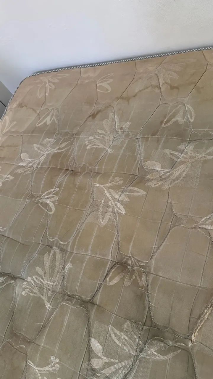 Cama Box de Casal Com Colchão (aceito propostas) - Foto 2