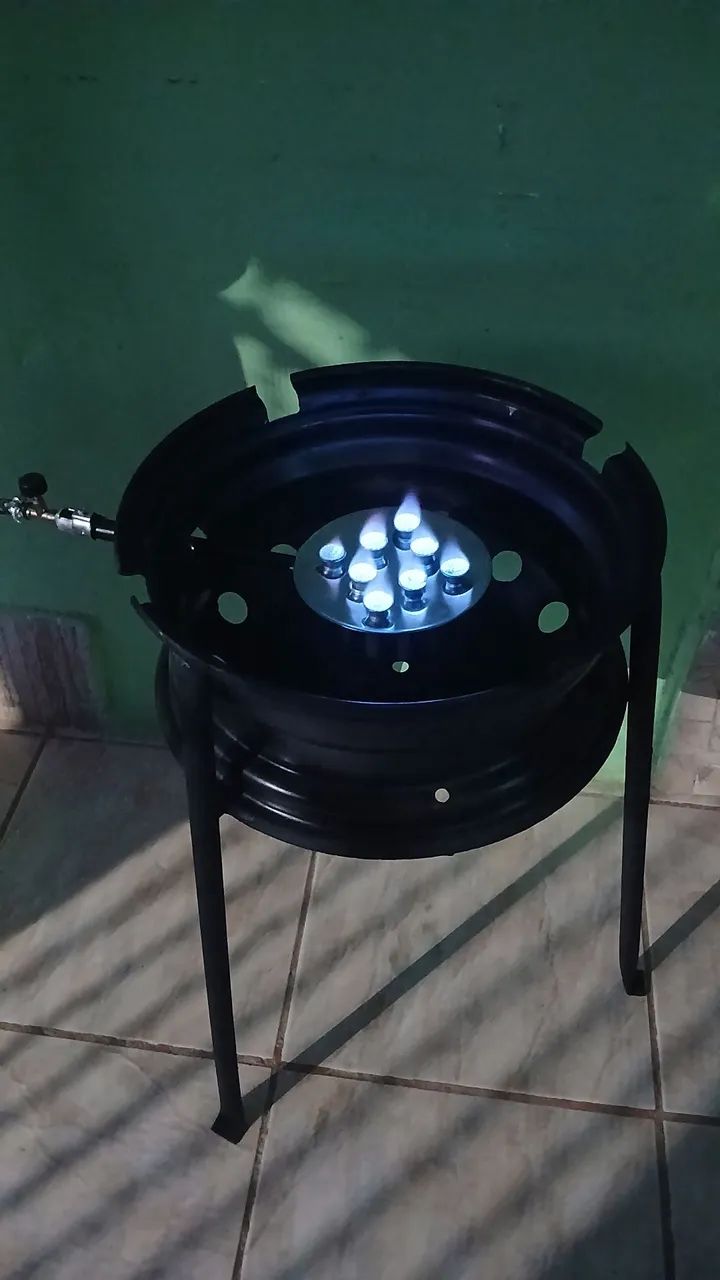 Vendo esse fogão para disco de arado e tacho novo - Foto 3