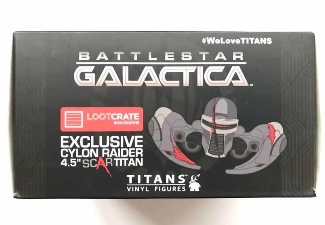 nave battlestar galactica cylon raider scar titan