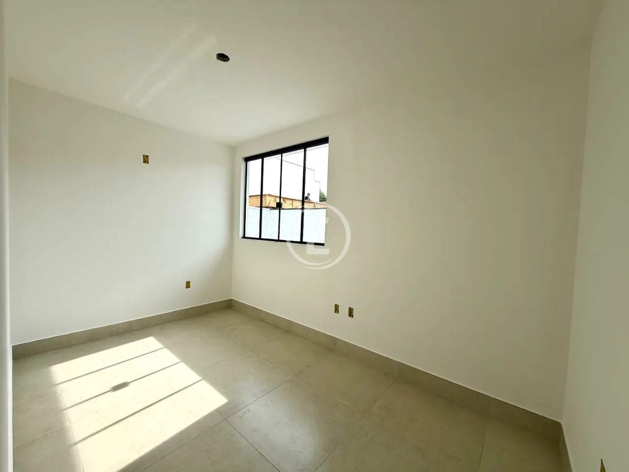 Casa Geminada 2 Quartos - Forquilhas - Foto 4