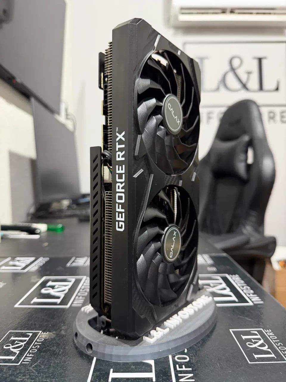 RTX 3070 8GB GALAX 1-CLICK OC - Foto 2