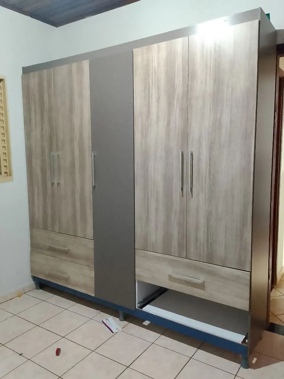 Guarda roupa usado bem conservado entrega e montagem grátis 