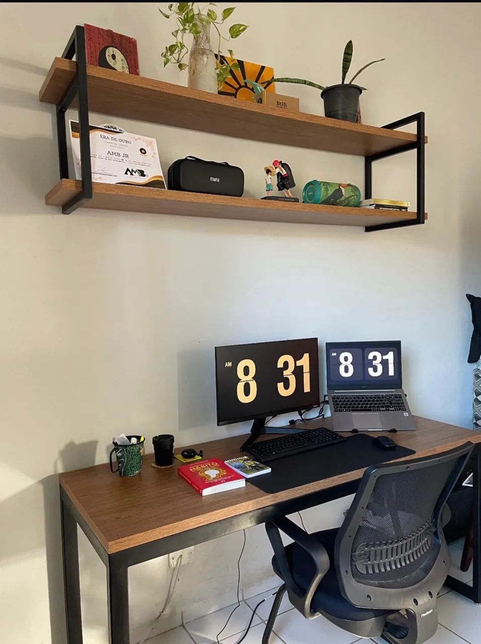 MESA DE ESCRITÓRIO/ESTUDO + PRATELEIRA - Foto 2