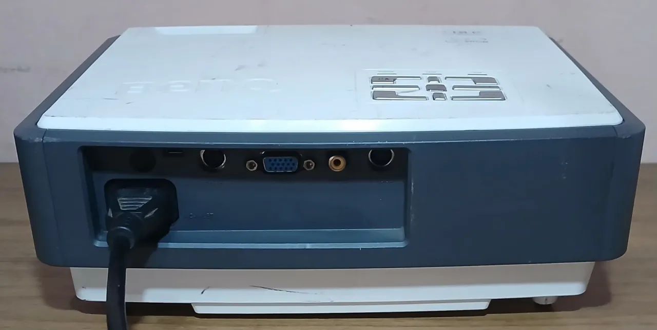 Projetor BenQ MP511 - No estado  - Foto 3