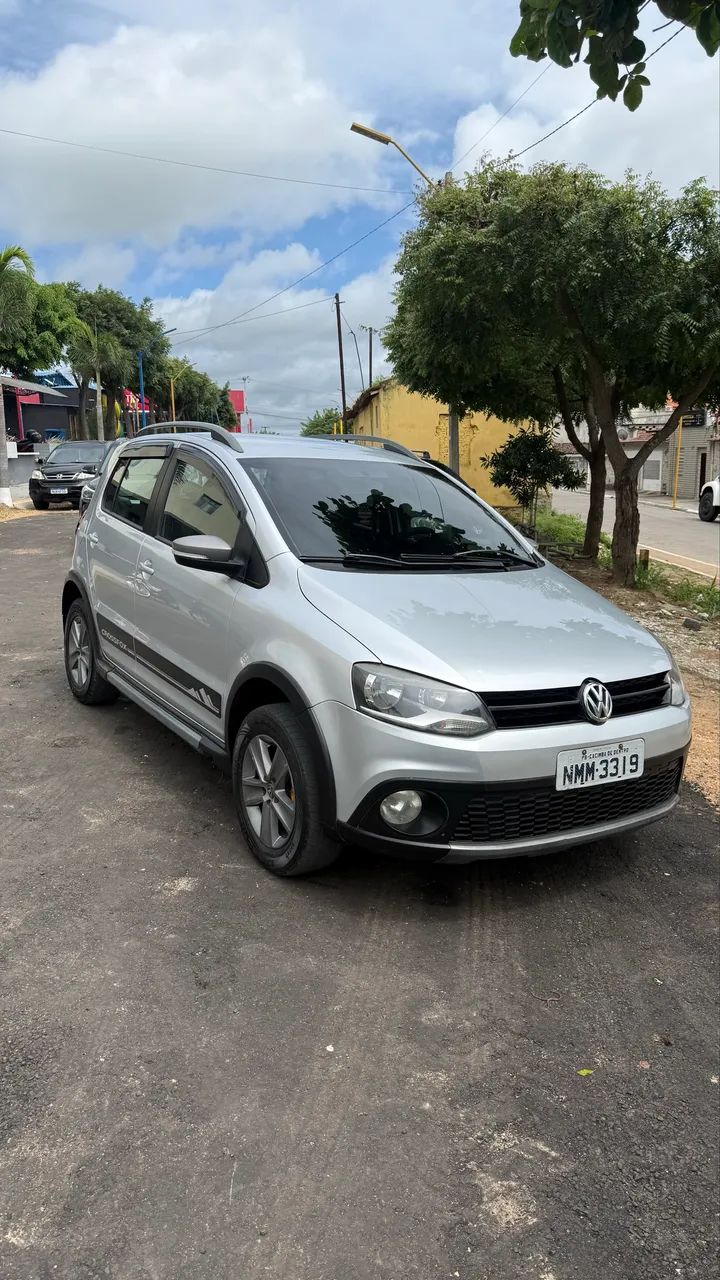 Volkswagen Crossfox CROSSFOX 1.6 Mi Total Flex 8V 5p 2012