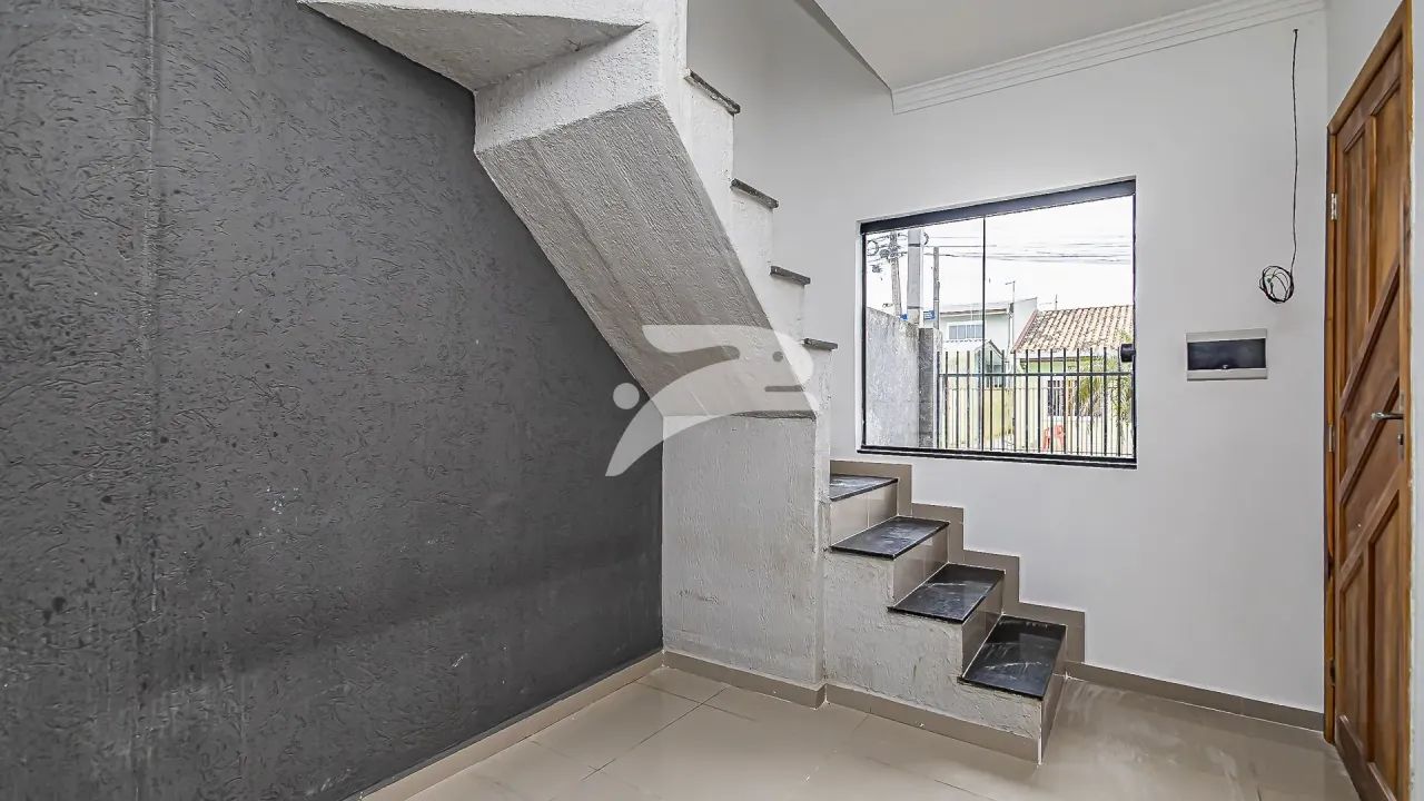 Sobrado 2 Quartos Pinheirinho 56m² - Foto 4