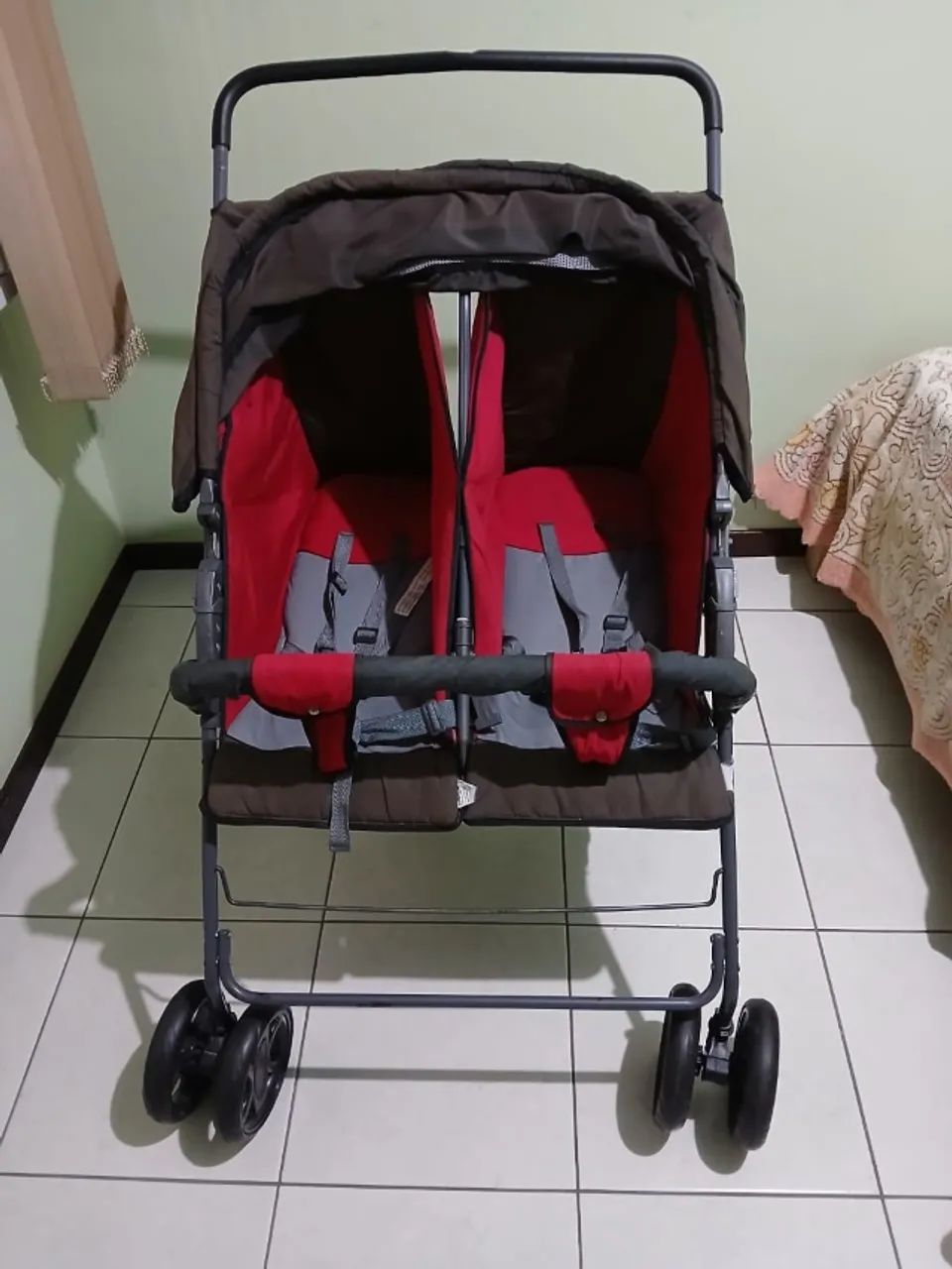 Carrinho de bebê GÊMEOS