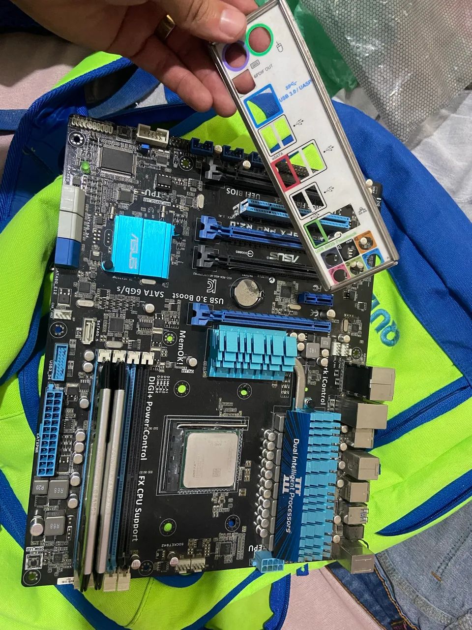 Kit Fx 9590 + placa mãe e 16gb de ram  - Foto 3