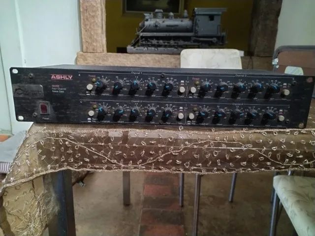 Noise Gate Ashly SG35E
