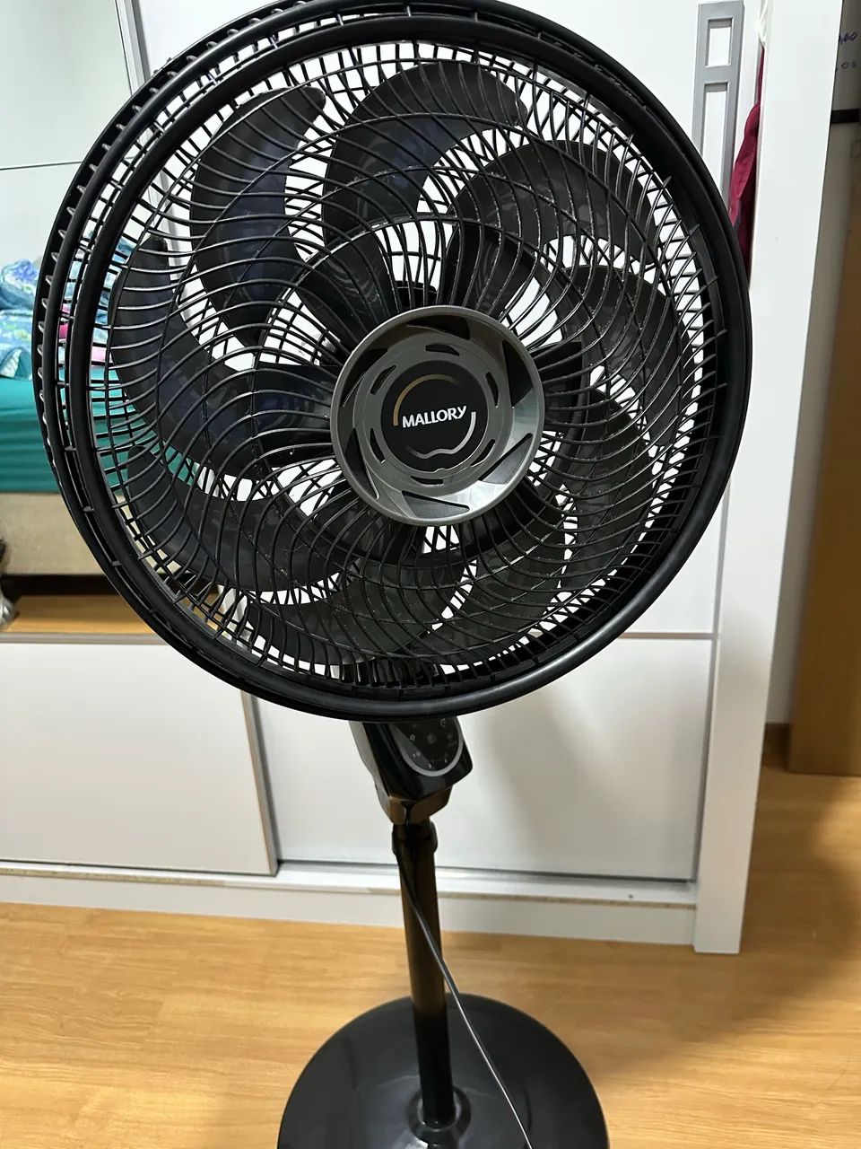 Ventilador coluna Mallory  - Foto 2